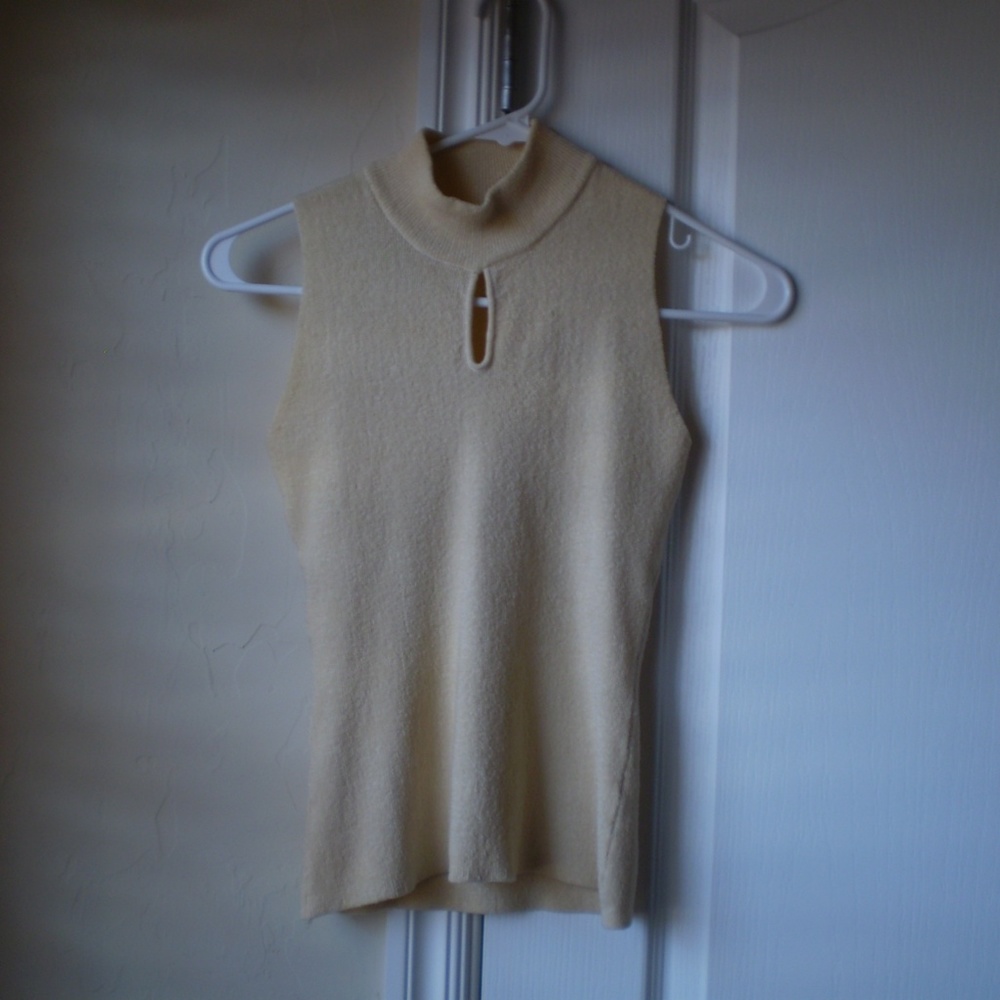 cream  very stretchy top